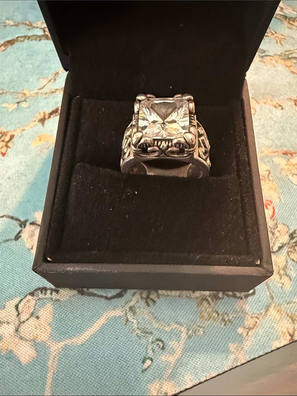 SILPADA Size 7 .925 Silver       Stone Statement Ring - Clear Stone